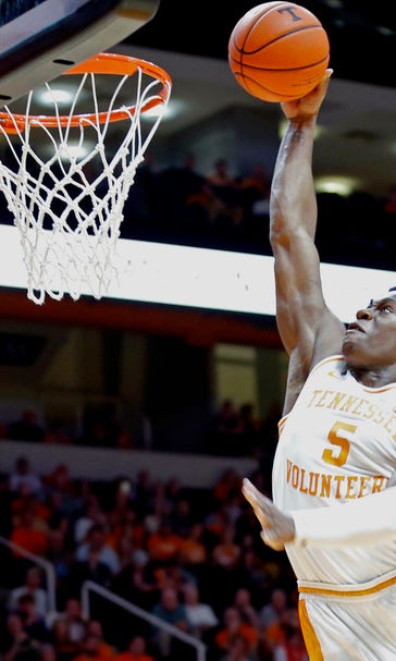 No. 1 Tennessee tops Missouri for 17th straight win